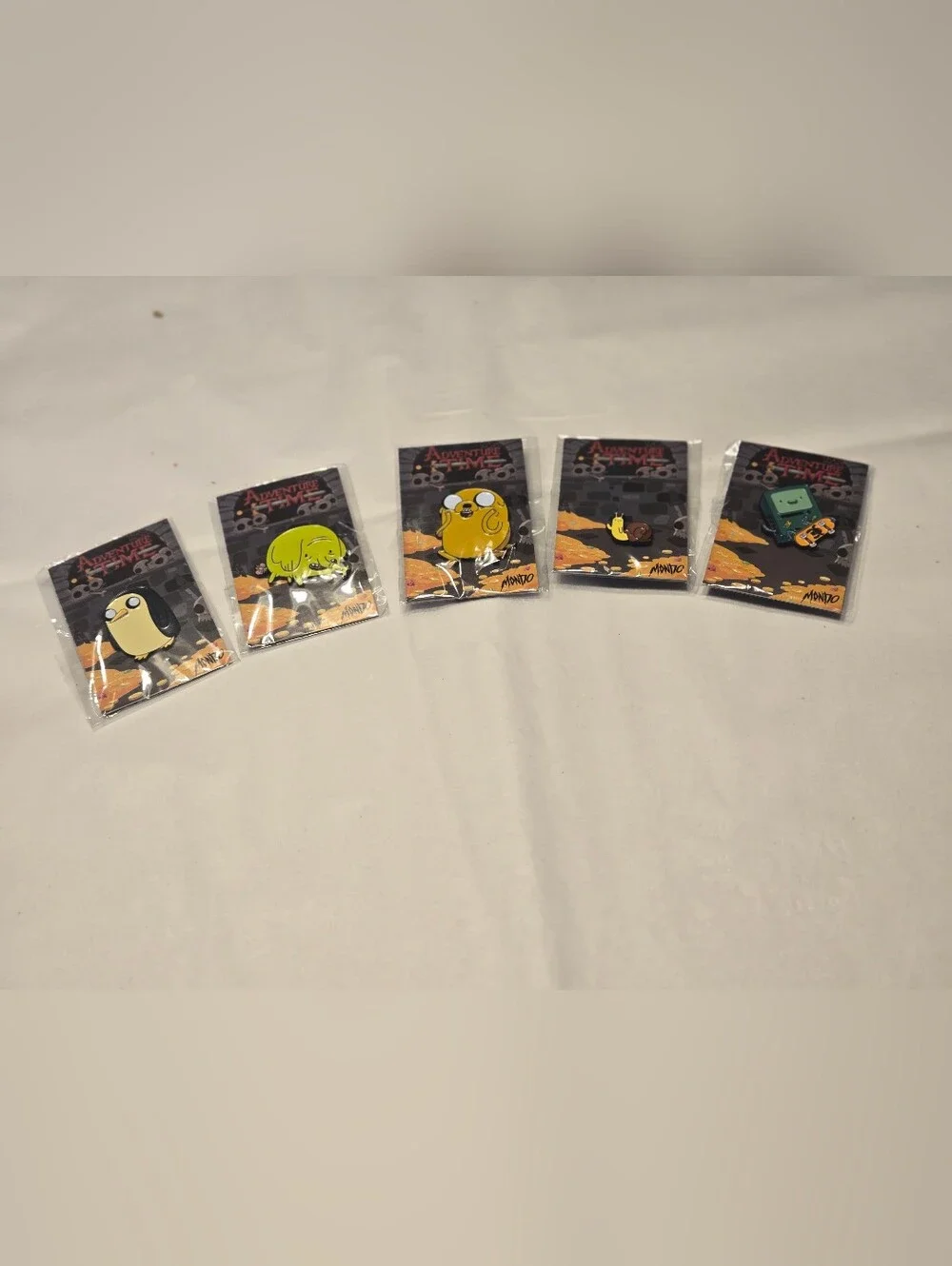Mondo Adventure Time Set Of 5 Enamel Pins - HTF - Picture 2 of 11
